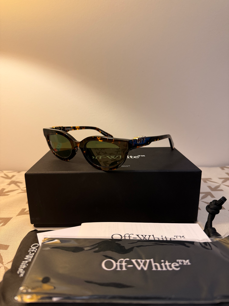 Off-White sparks sunglasses Havana green